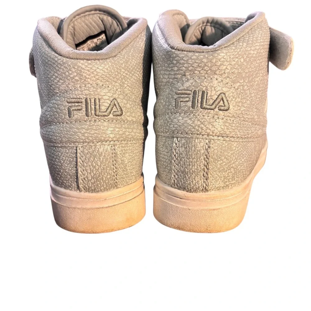 Fila Vulc 13‎ Womens High Top Sneakers Light Gray/Blue Snakeskin Texture 8.5